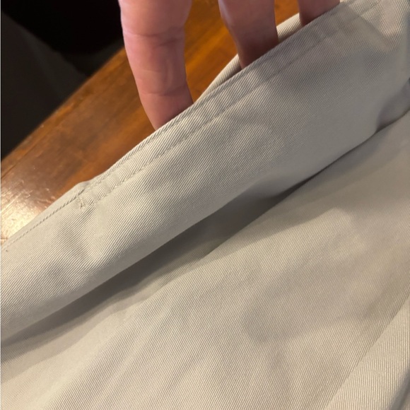 SAVANE MEN’s KHAKI’S   36x30 Pleated Front 4 Pockets Back  LNC - Picture 6 of 9